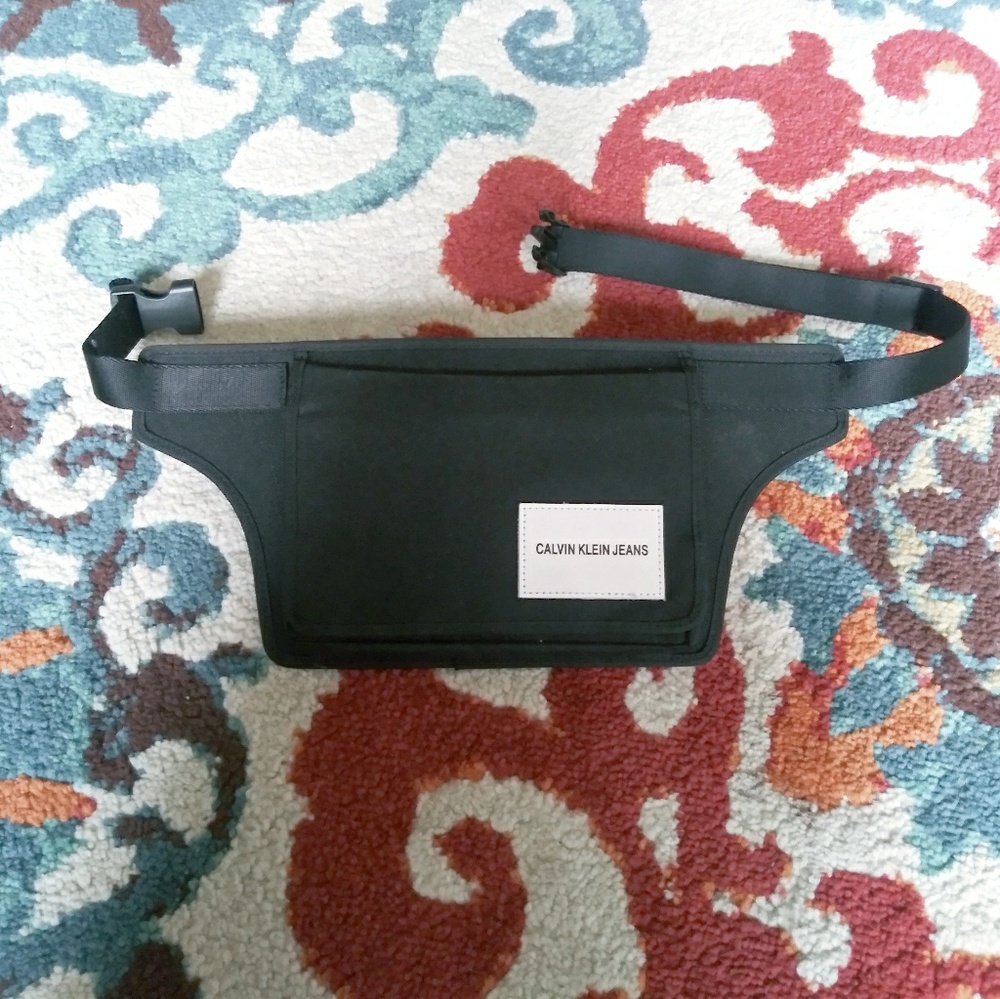 🐼Calvin Klein Fanny🐼